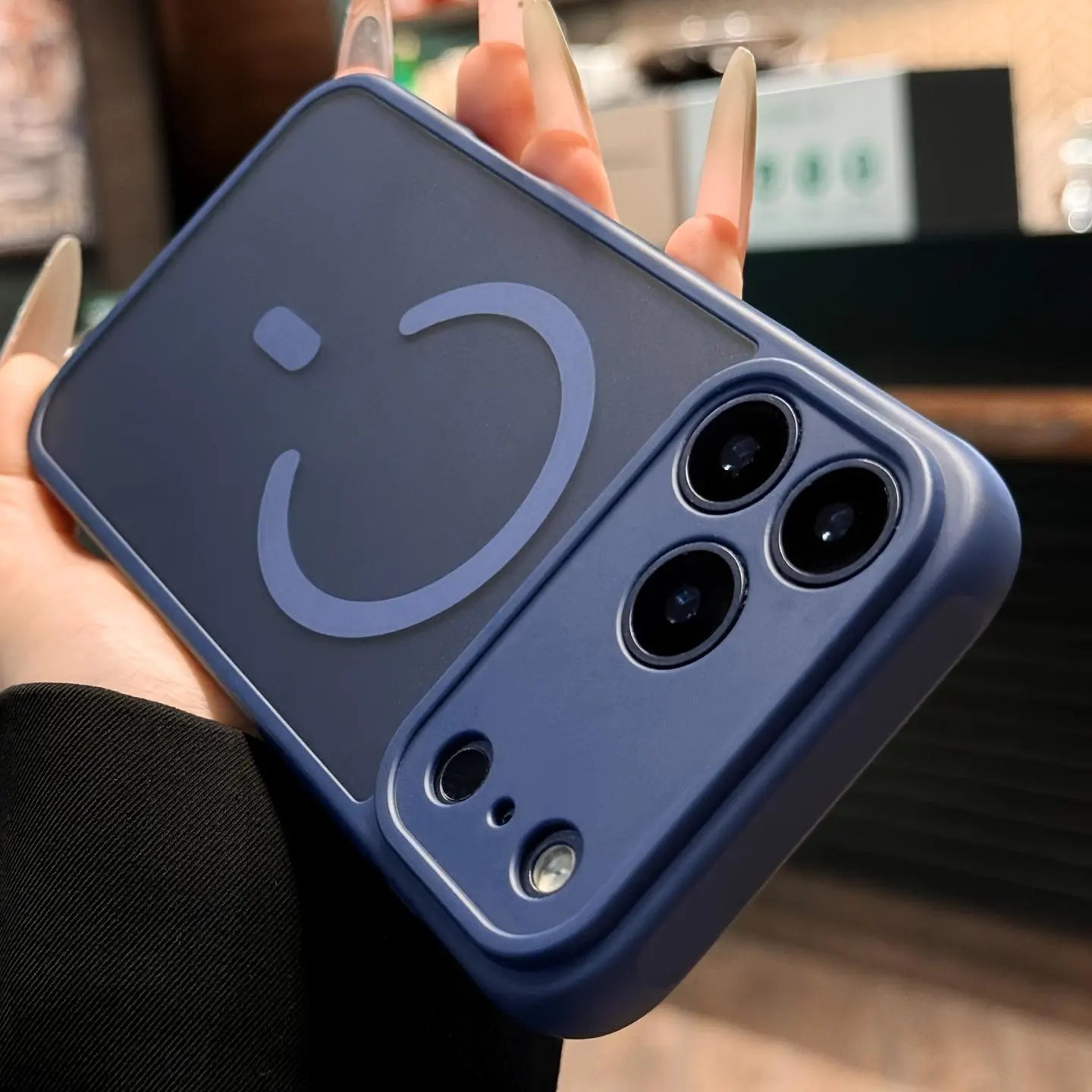 A Stylish and Durable Matte Phone Case That Supports Wireless Charging; Compatible with Iphone 17 Pro Max, 16, 15, 14, 13, 12, 11 Pro, Plus, Air, and the Samsung Galaxy S Series—Featuring a Comfortable, Skin-Friendly Touch.