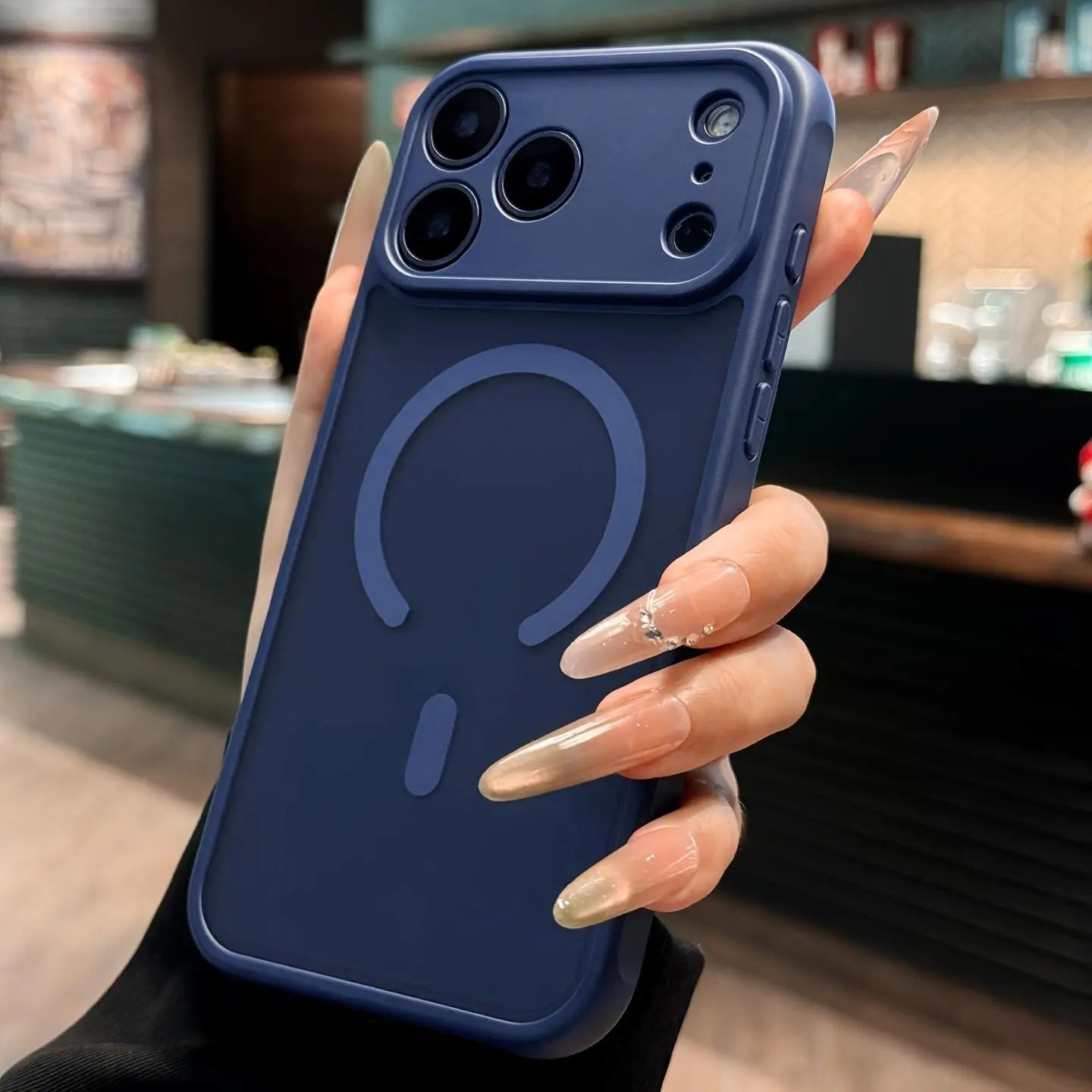 A Stylish and Durable Matte Phone Case That Supports Wireless Charging; Compatible with Iphone 17 Pro Max, 16, 15, 14, 13, 12, 11 Pro, Plus, Air, and the Samsung Galaxy S Series—Featuring a Comfortable, Skin-Friendly Touch.